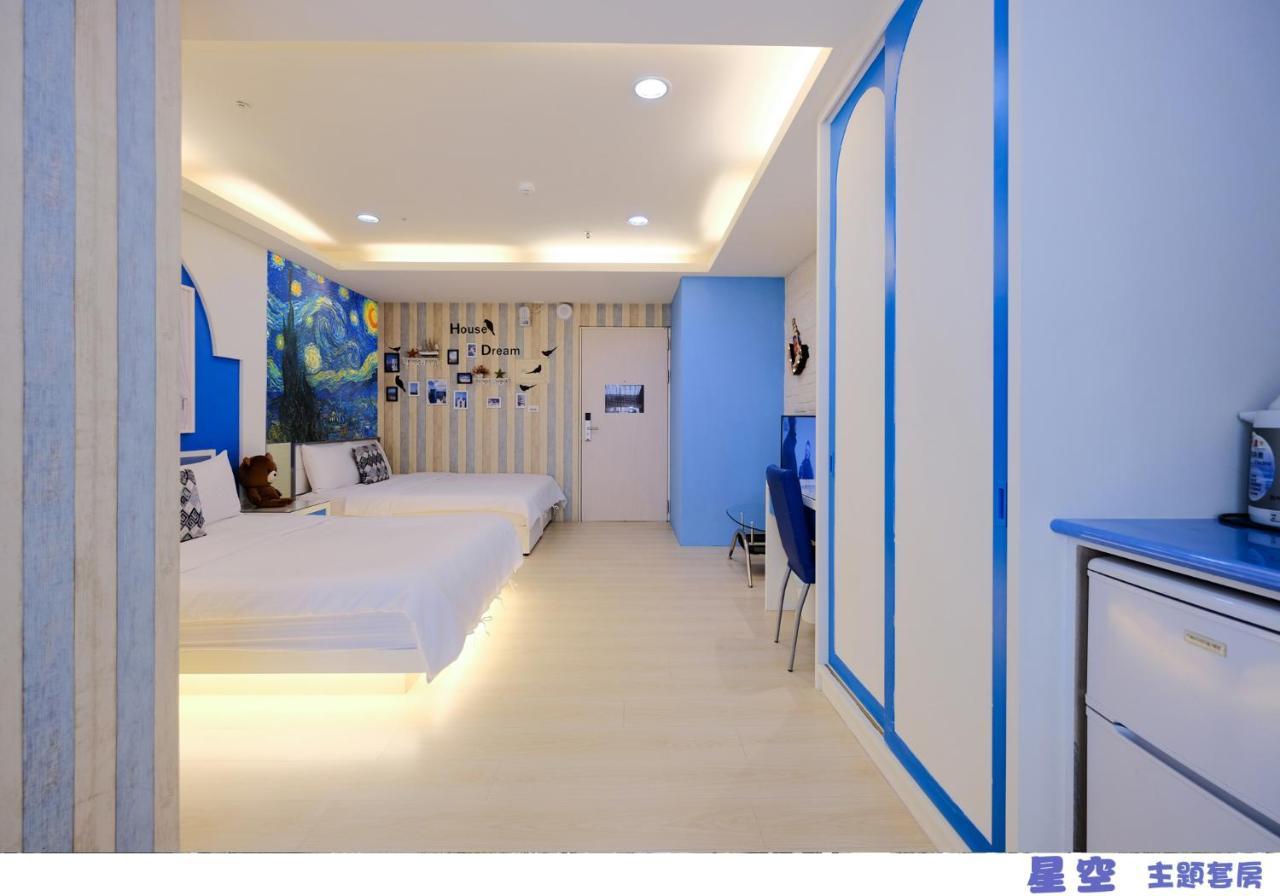 85 Asia Hotel Kaohsiung Bagian luar foto