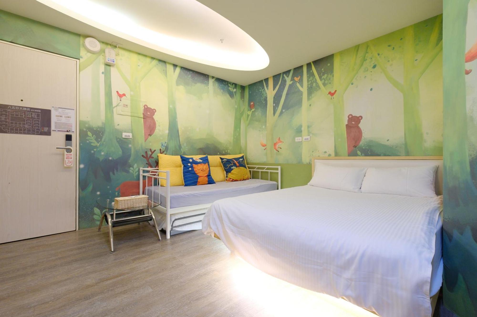 85 Asia Hotel Kaohsiung Bagian luar foto