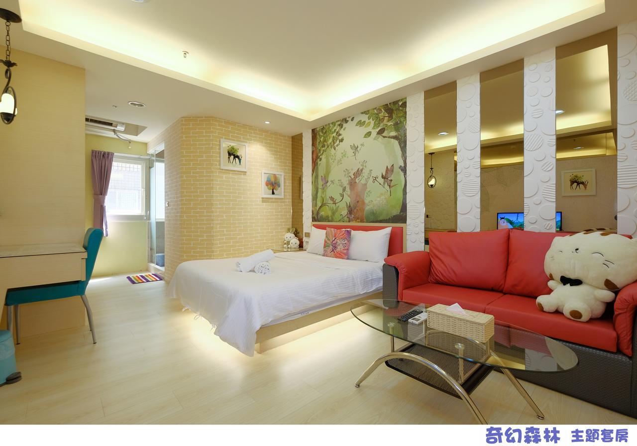 85 Asia Hotel Kaohsiung Bagian luar foto