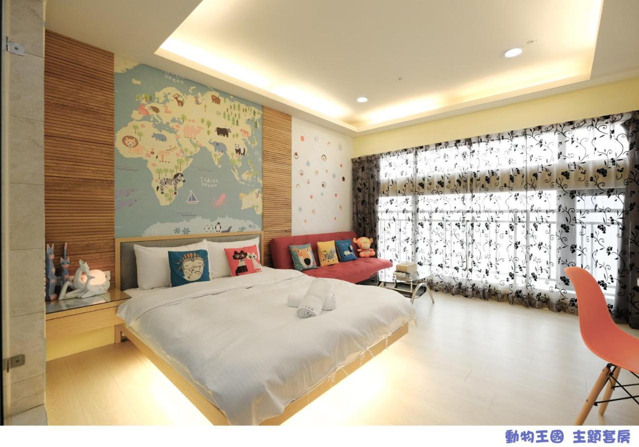 85 Asia Hotel Kaohsiung Bagian luar foto