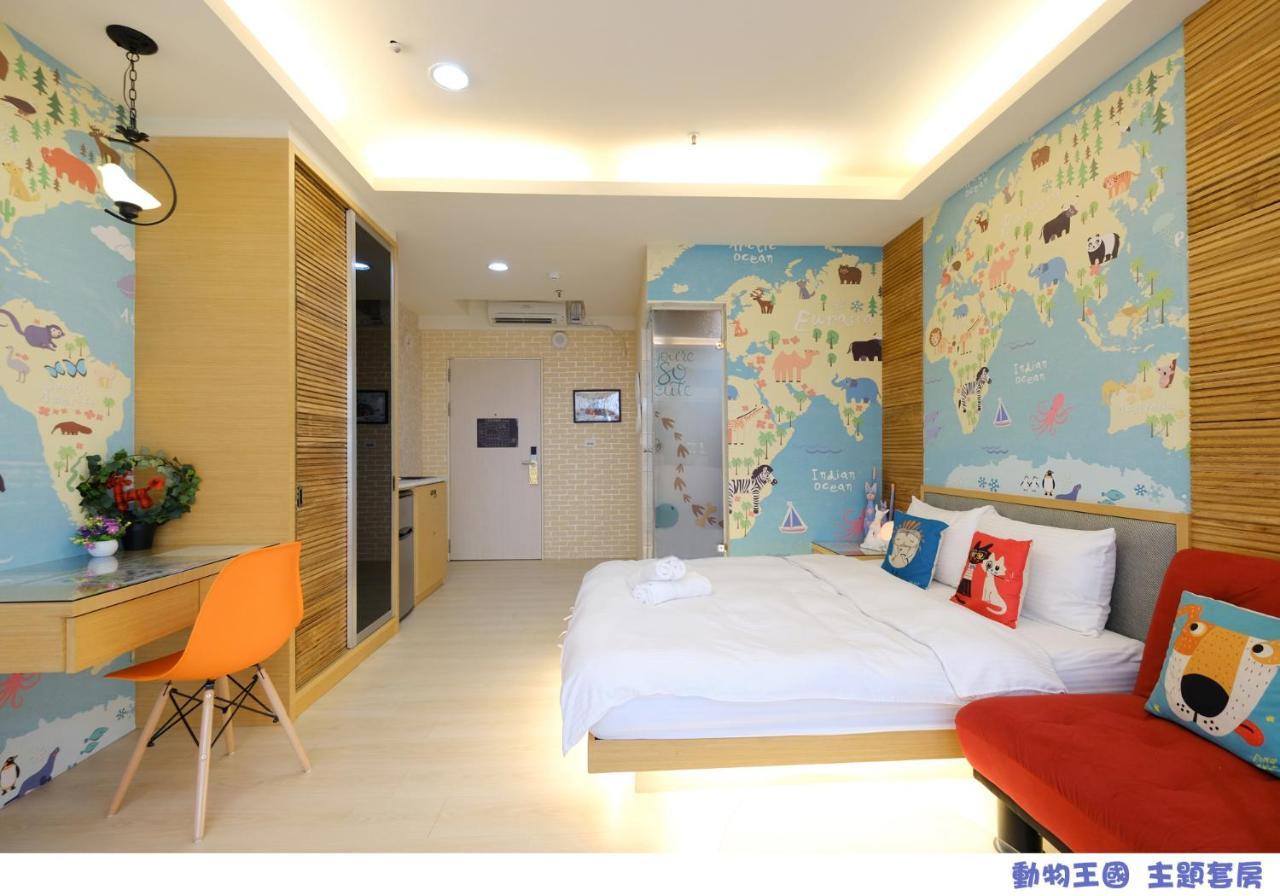 85 Asia Hotel Kaohsiung Bagian luar foto